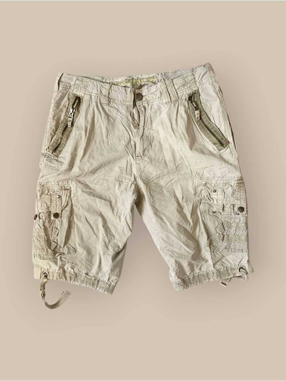Division e Y2K Men's Cargo Shorts in Beige